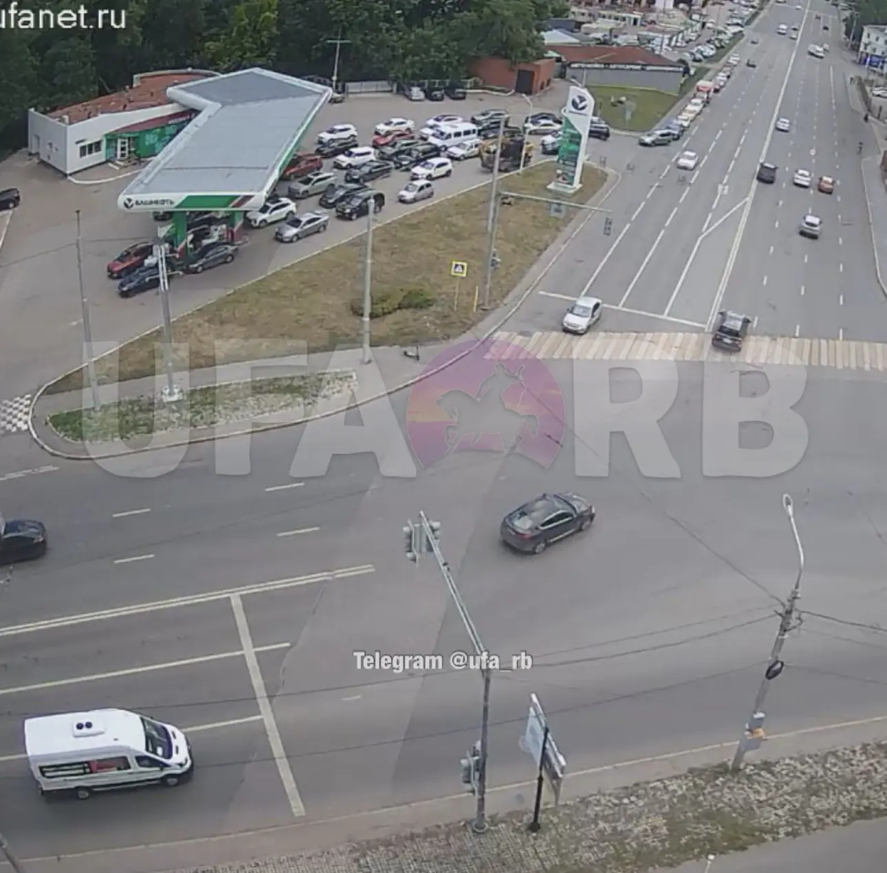 1. Очередь на заправку около Юлдаша в сторону Шакши