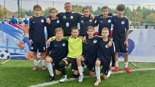 Команда Девятка 12 из Энгельса вошла в четверку сильнейших на VIII Всероссийском фестив...