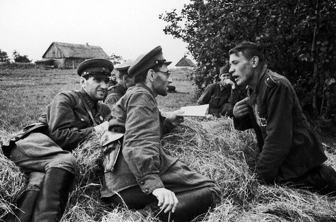 21 мая 1929 года заместитель руководителя народного комиссара по военным и морским дела...