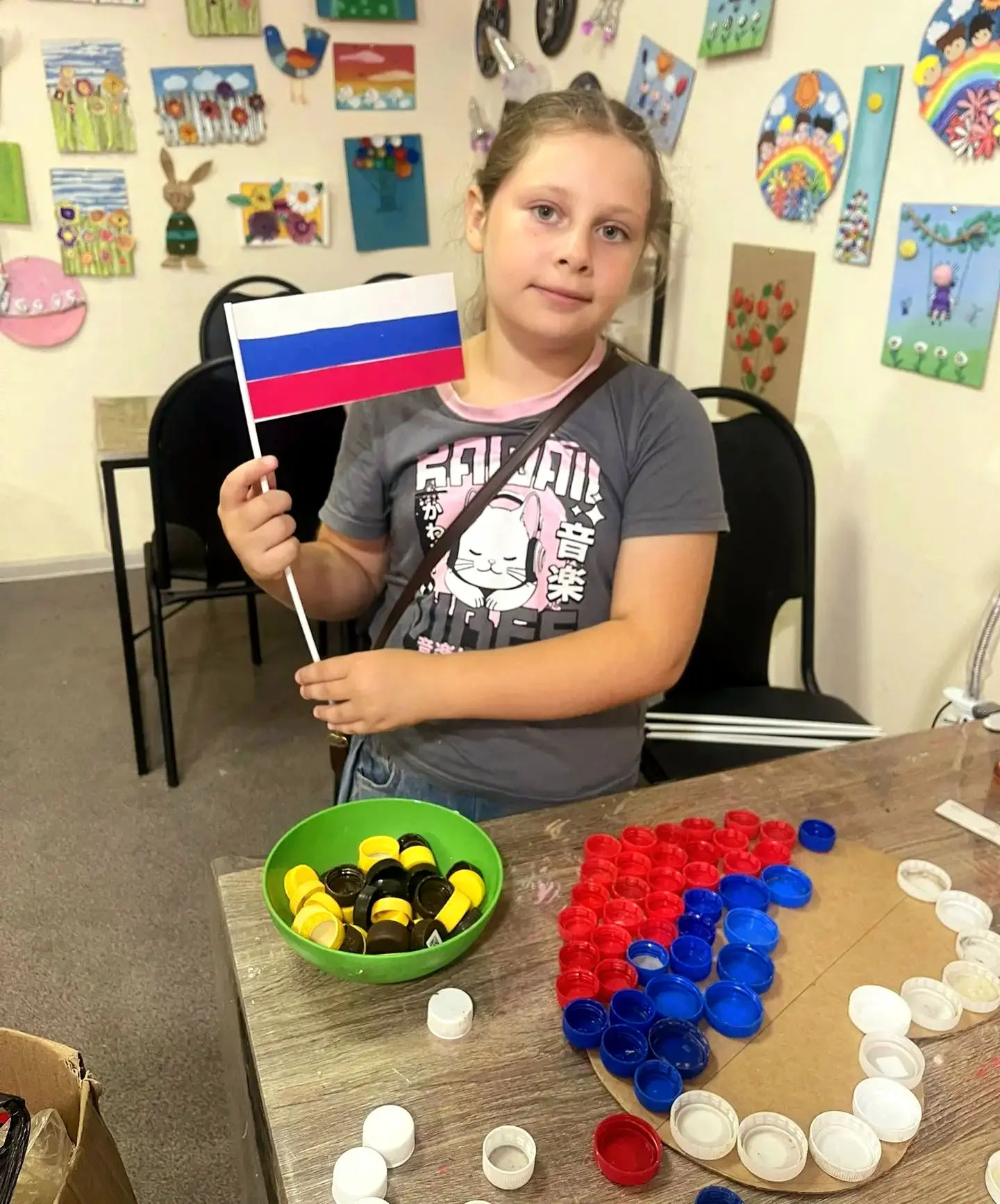 🇷🇺Творческая мастерская в доме культуры с.Кроянское в рамках Дня Государственного фла...