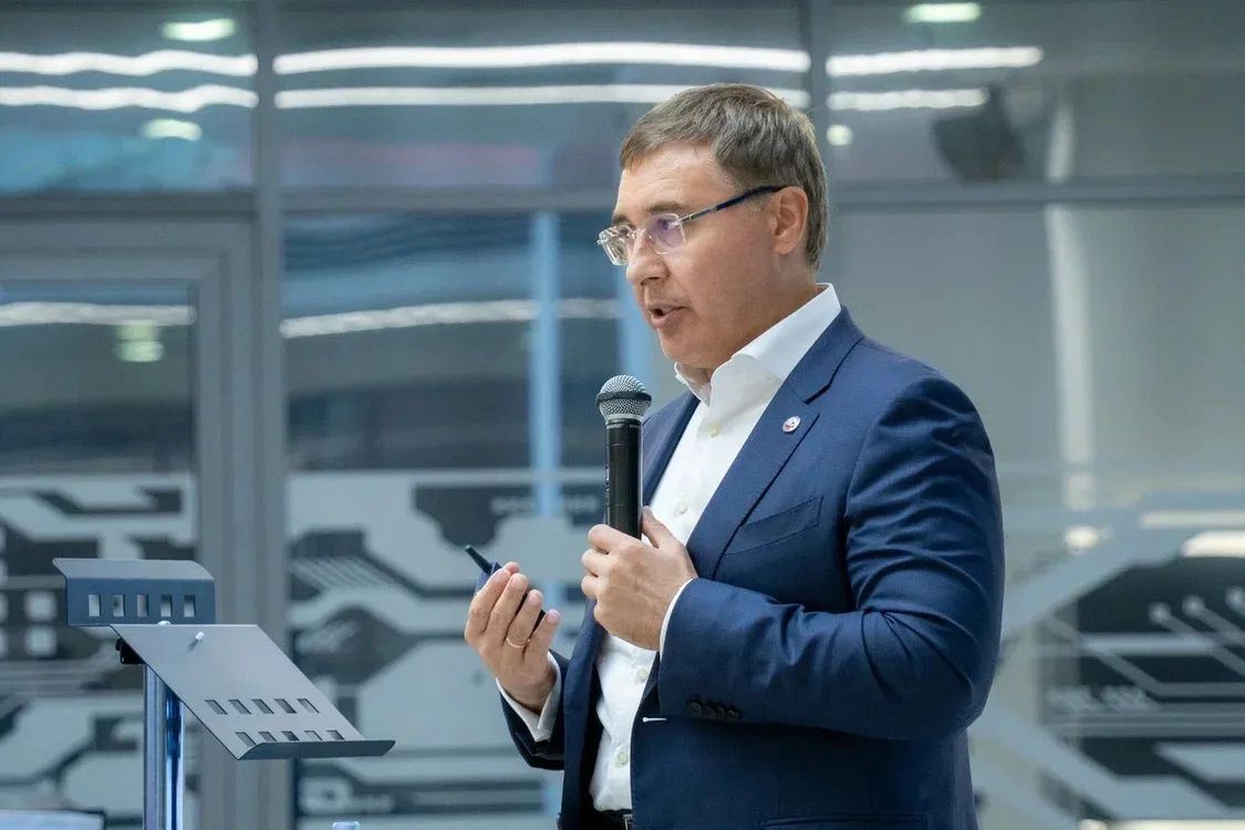 В Казани проходит Информационно-аналитическая сессия Минобрнауки РФ по совершенствовани...