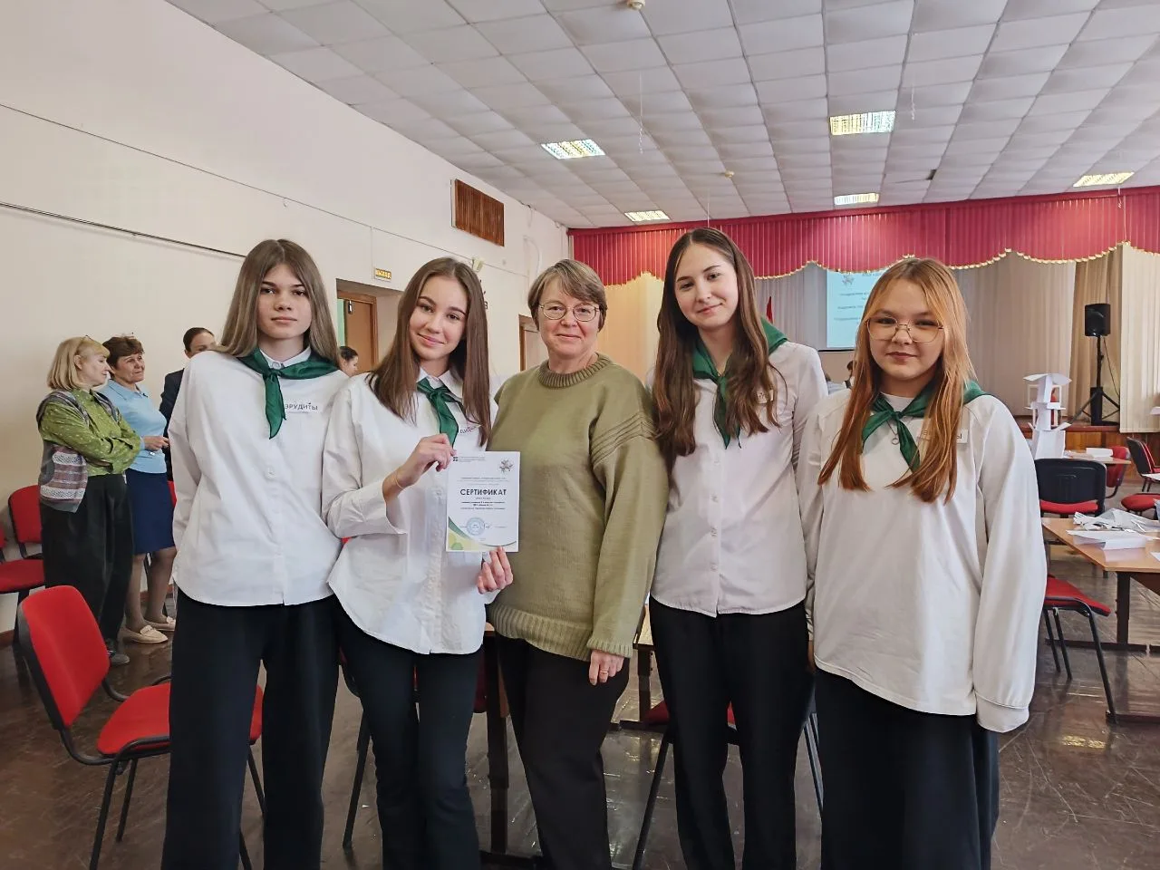 13 декабря в МБУ "Школа № 72" состоялся городской интеллектуальный конкурс "Геометрия вокруг нас", п