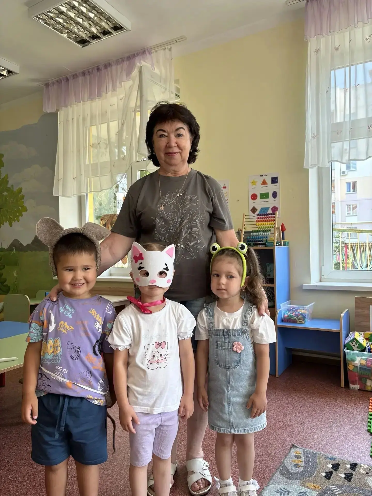 Сказки, какие бывают? Волшебные, бытовые, о животных : русские народные, авторские, народов мира. Ми