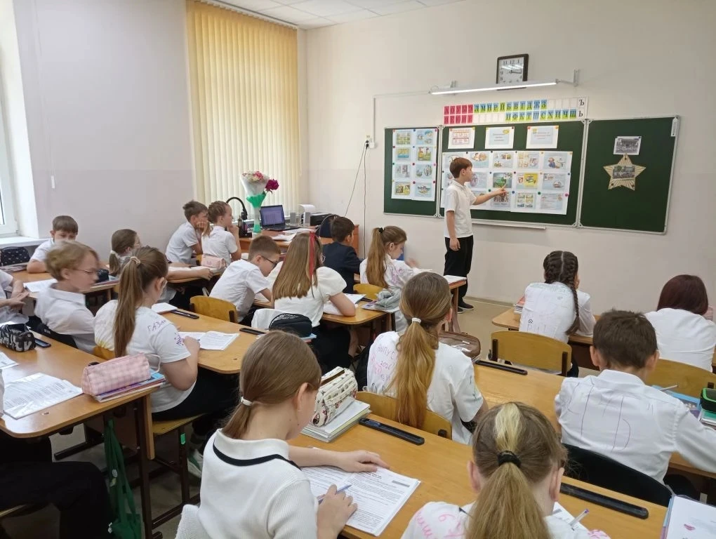 Готовимся к лету безопасно!☀️   😎В преддверии долгожданных летних каникул в МАОУ СОШ 1 прошли темати