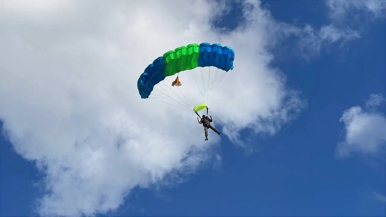 🚁 Парашютисты-пожарные КОГСАУ «Лесоохрана» отработали свои профессиональные навыки