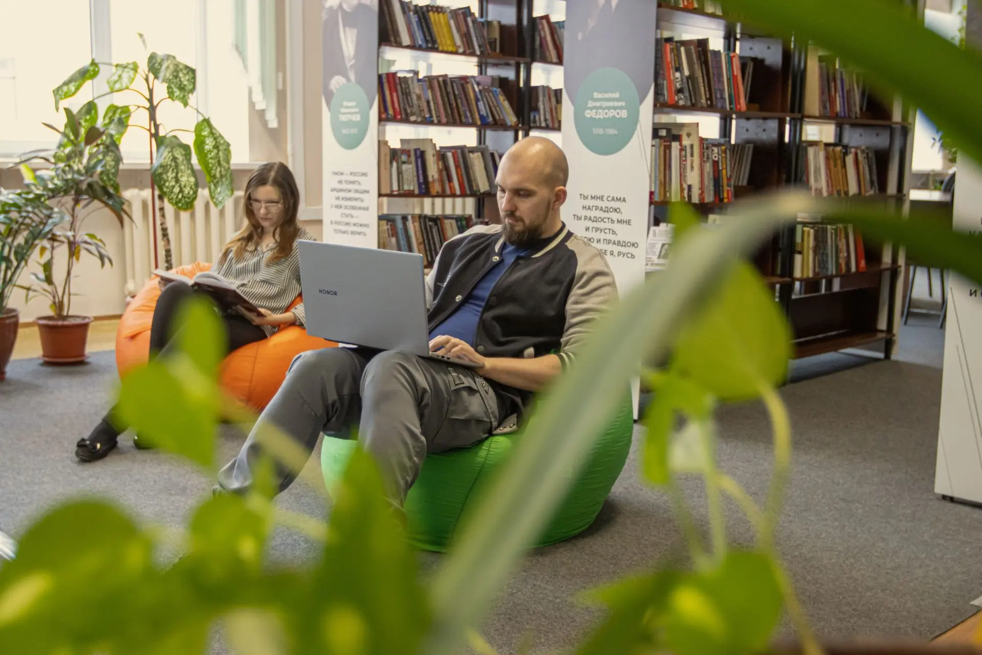 📚 Фонд Фёдоровки пополнился уникальным изданием о кузбасской журналистике! (12+)