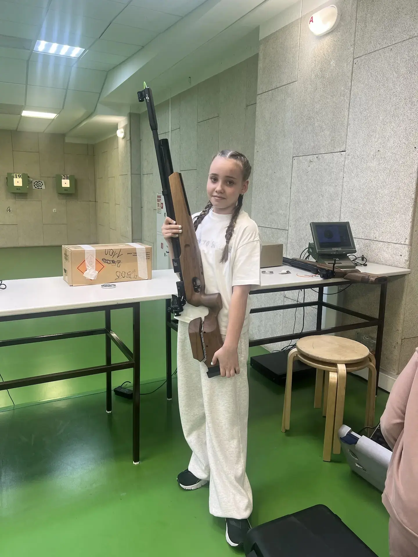 СПОРТИВНЫЕ ДОСТИЖЕНИЯ НАШИХ УЧЕНИКОВ   8 мая в Красноярском крае прошли соревнования по пулевой стре