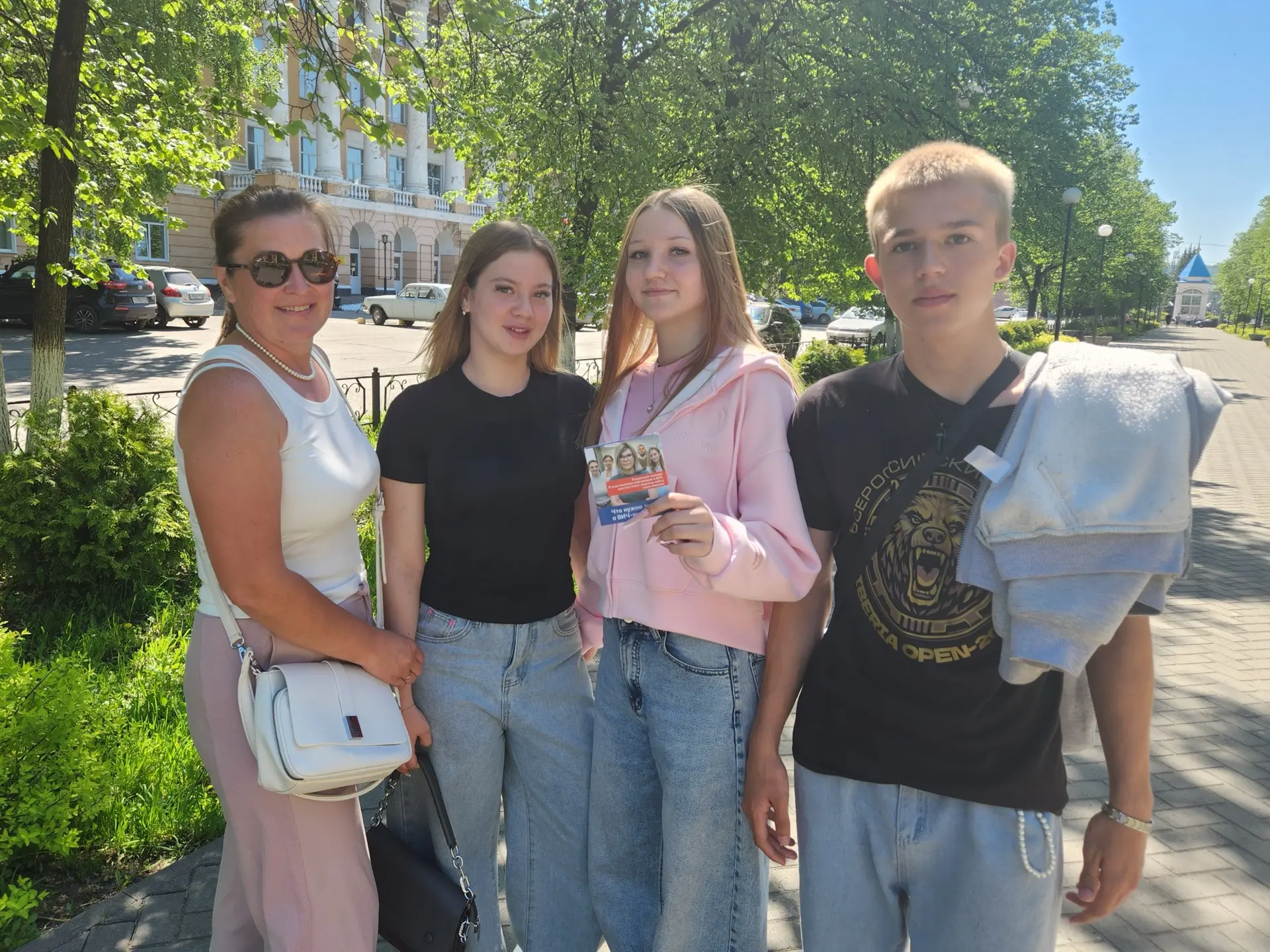 Знание – сила: Почему важно знать о ВИЧ-инфекции и своем статусе