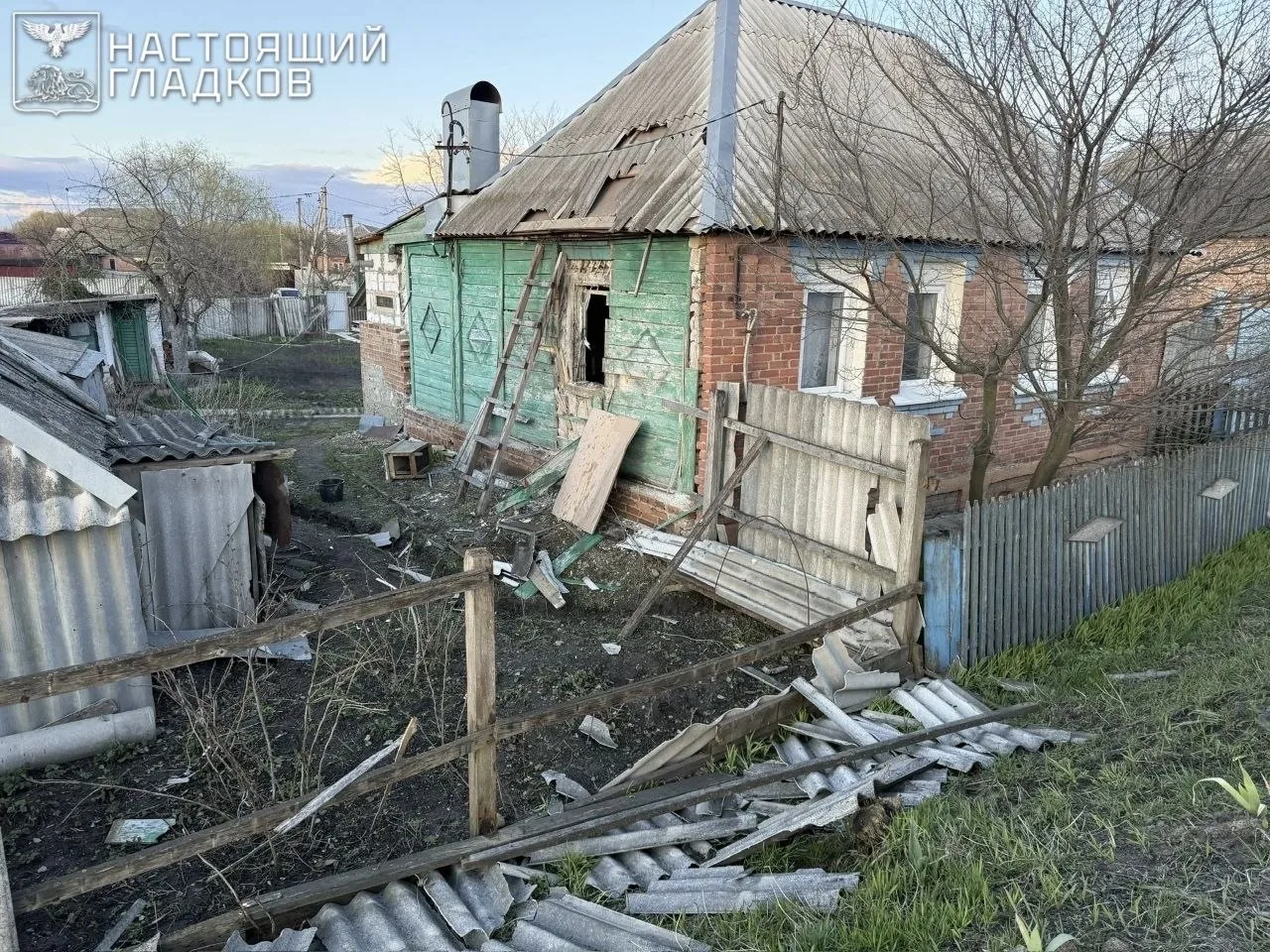 Беспилотники ВСУ продолжают атаки на нашу область. Пострадали пять мирных жителей.