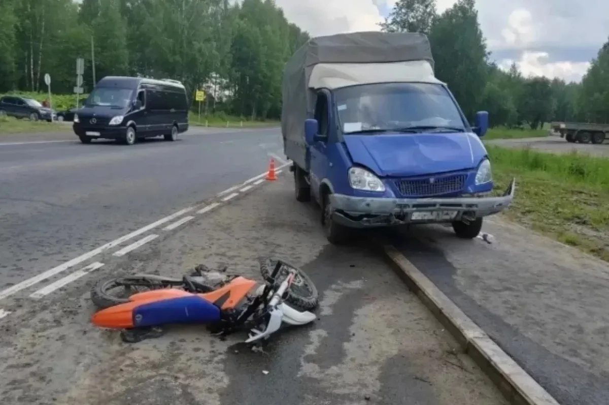 🚑 Двух подростков госпитализировали после столкновения питбайка с «Газелью» на трассе Пермь — Берез