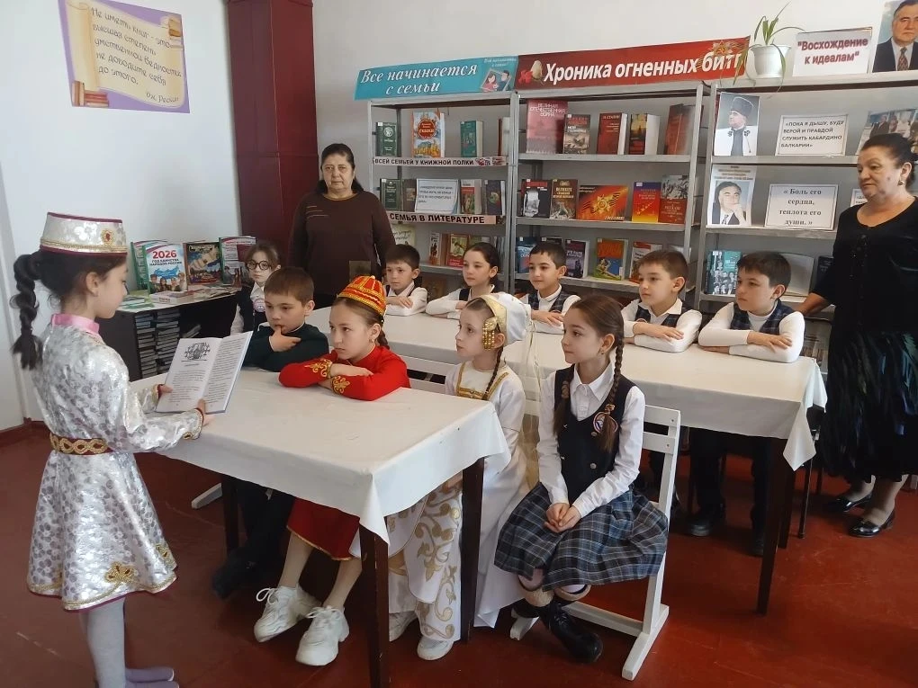 В нашей школьной библиотеке прошла традиционная акция «Для друзей открыты двери». Мероприятие было н