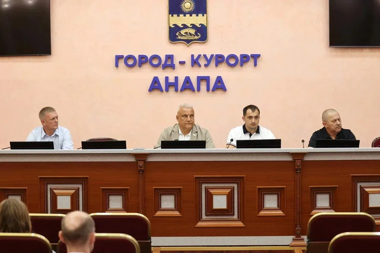 Сегодня состоялось заседание комитета по внутренней политике и развитию сельских территорий Совета.
