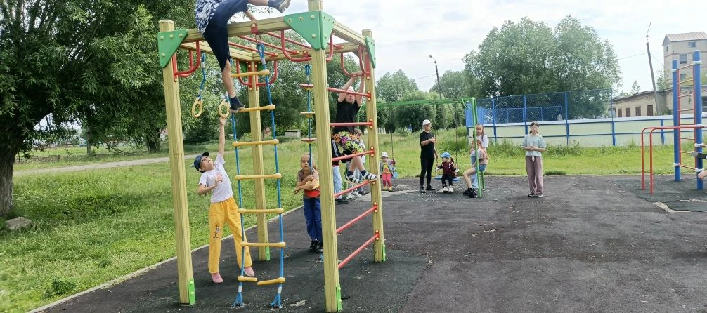 Сегодня воспитанники пришкольного лагеря "Ровесники" совершили увлекательную экскурсию ...