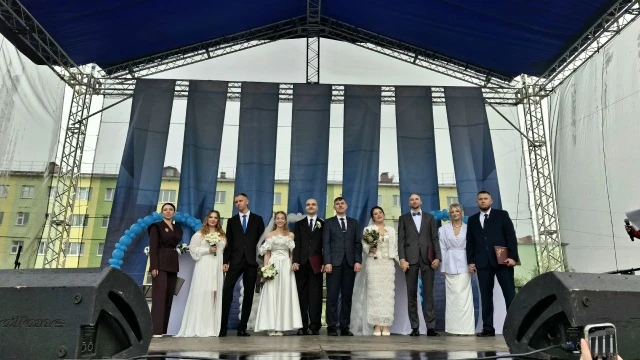 💍⛏️Четыре семьи в сердце Заполярных горняков: в Талнахе прошла торжественная регистрац...