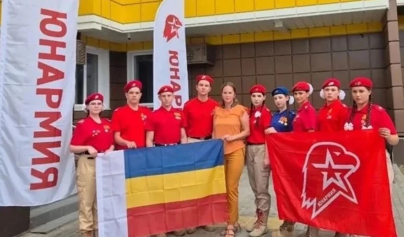 📌Юнармеец из Аксайского района Дарья Бухалина (отряд имени Героя России Сергея Косачева Рассветовск