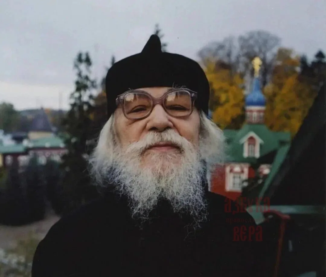 🌿 Вы о Боге не забывайте, с Ним ведь и трудности переживать не трудно, и одиночества н...