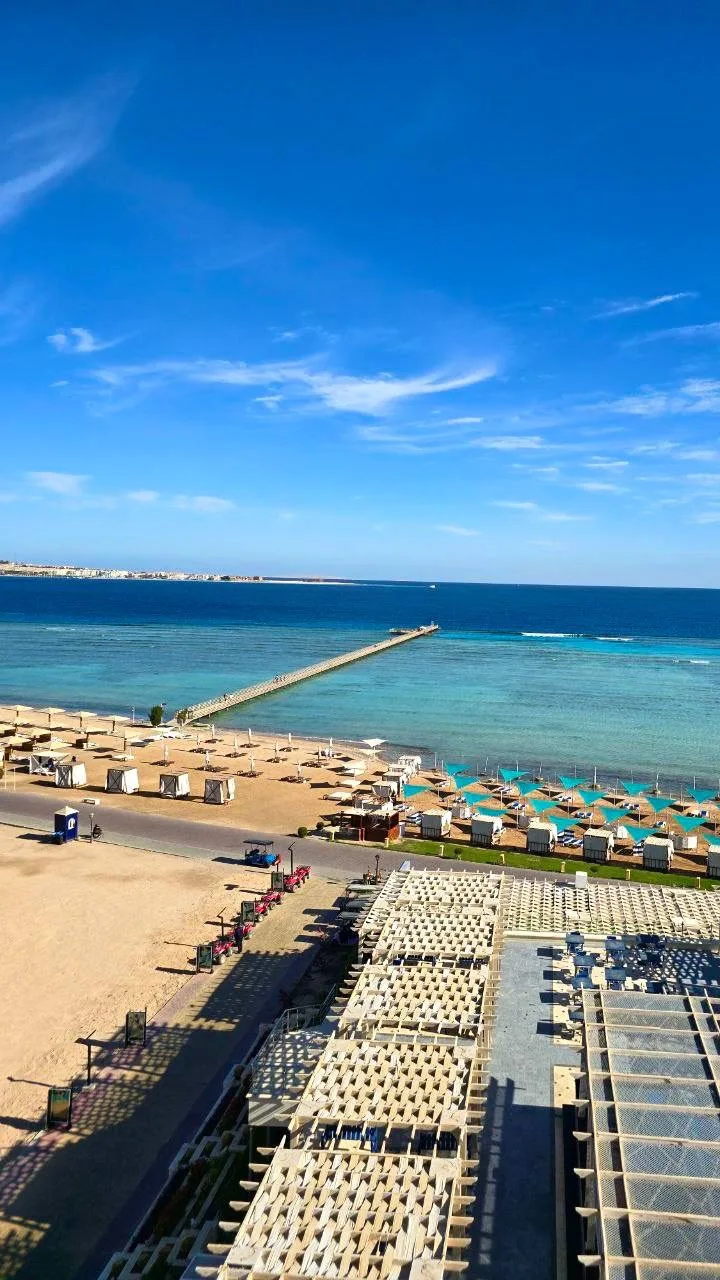 🌴 Египет, где море начинается с мягкой песчаной лагуны

Есть формат отдыха в Египте, который особен