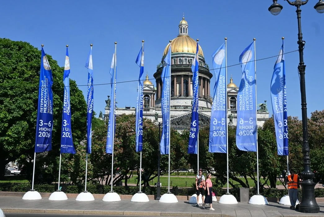 Тренд на создание терм и аквапарков наметился, девелоперы включаются в эту историю. 

Символично, чт