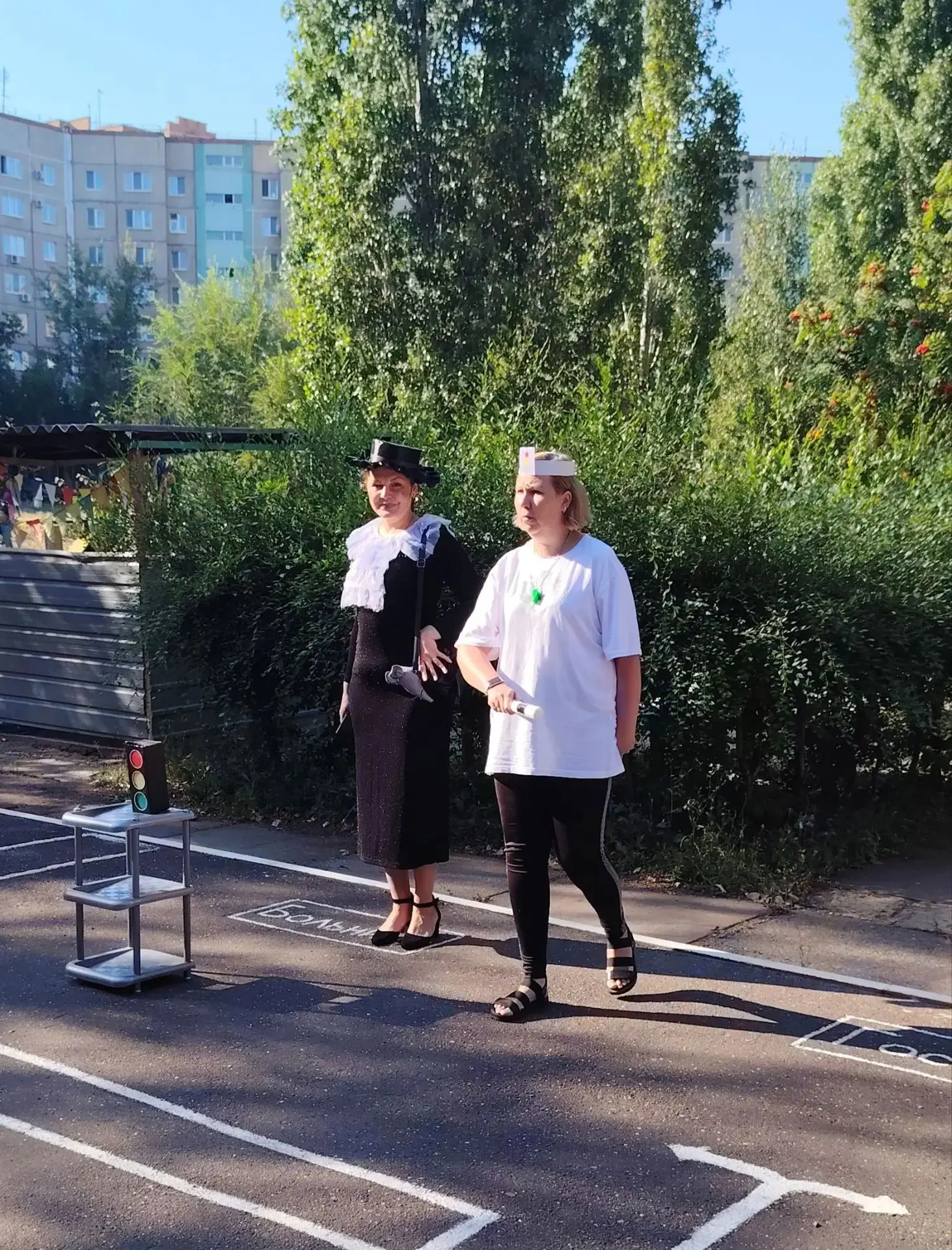 Сегодня прошло развлечение «Научим Шапокляк правилам дорожного движения»