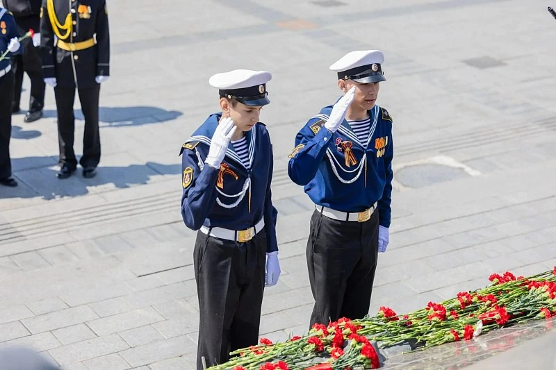 🇷🇺 Сегодня в России вспоминают одну из самых страшных дат в истории страны: ровно 85 ...