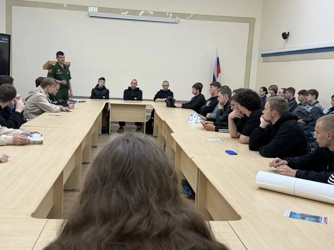Заглядывая в будущее: встреча с профессионалами своего дела

18, 19 июня в стенах нашего колледжа пр