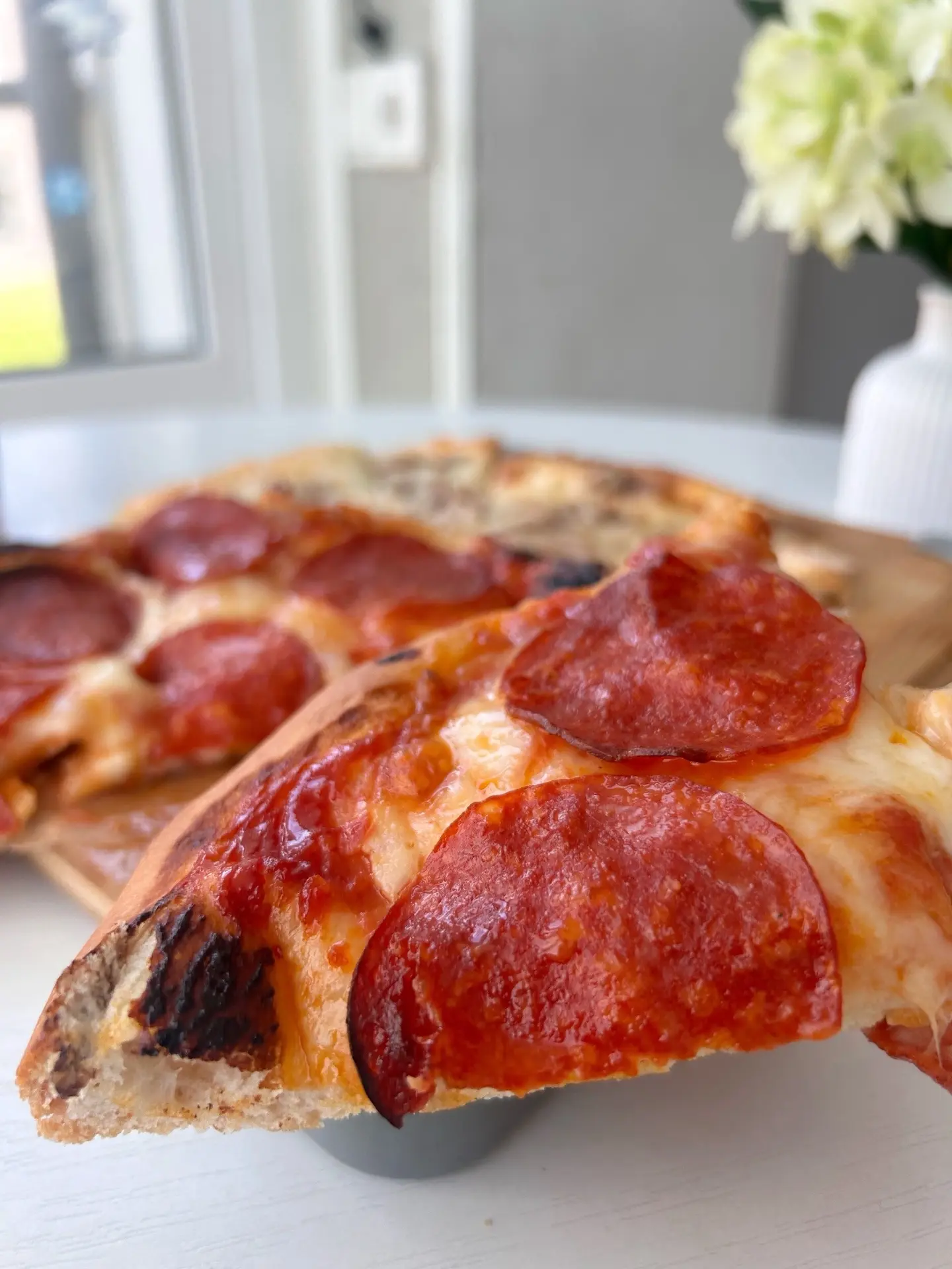 Идеальное тесто для пиццы 🍕   На 2 небольших пиццы нужно: Вода теплая 125 мл Дрожжи быстродействующи