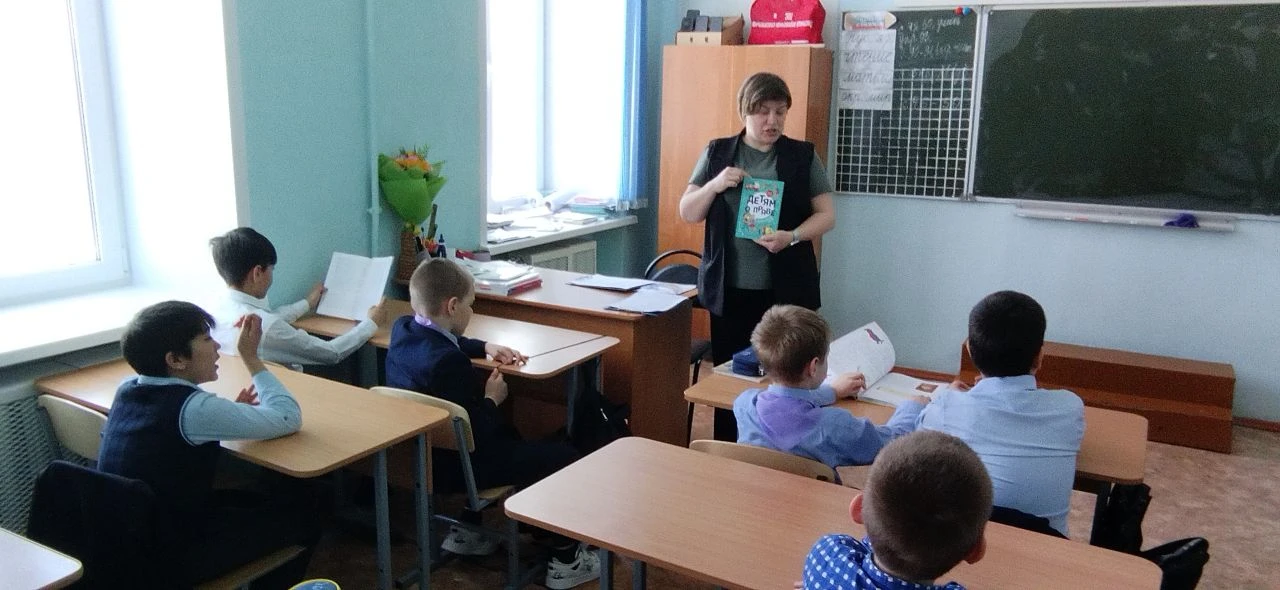 Урок–размышление «Когда шалость становится правонарушение", провели сотрудники Централь...