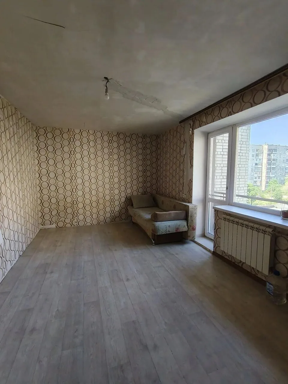 Продам 4-комнатную квартиру, 73,2 м², 5/14 эт., Горловка