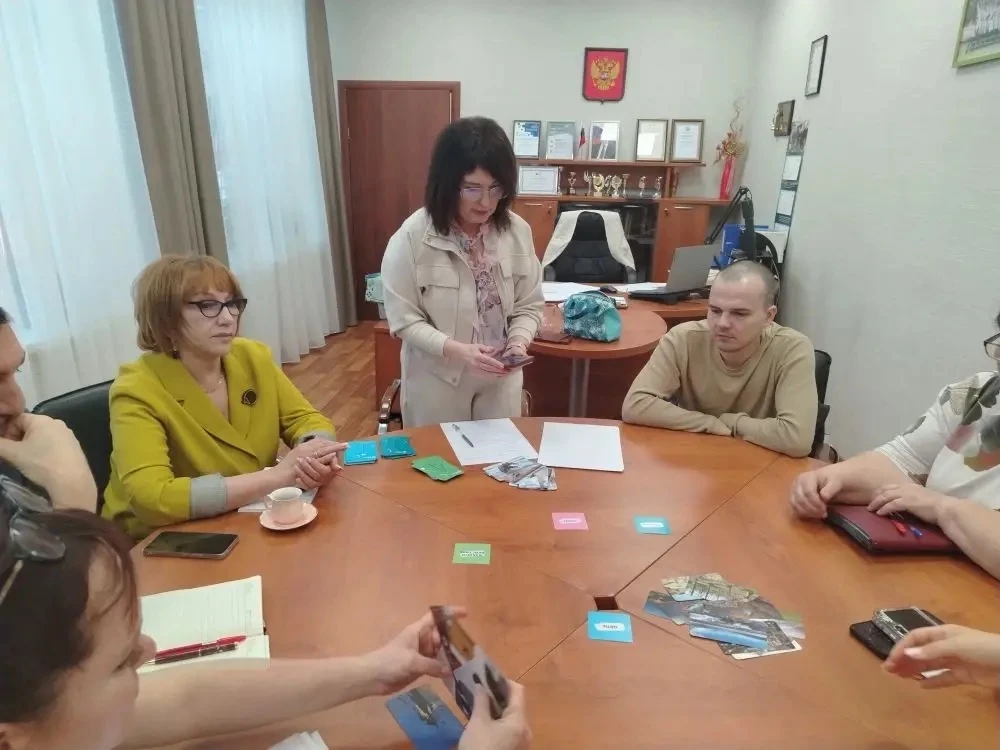 2 апреля педагогический коллектив и административная команда #tltschool26 приняли участие в тренинге