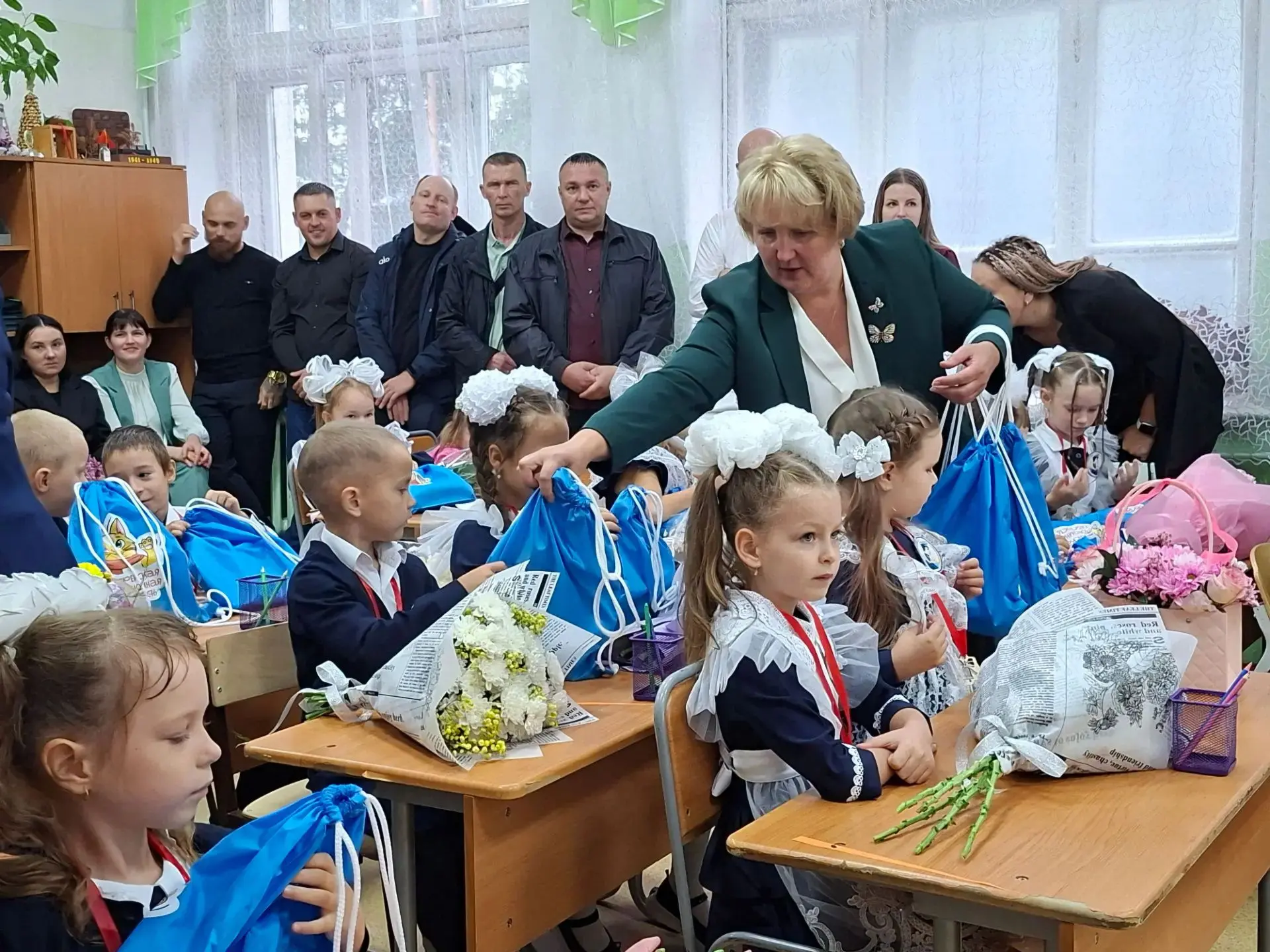 Первый звонок прозвенел: в Облученском районе стартовал новый учебный год