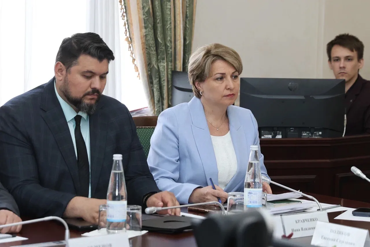 Сегодня в малом зале Дома правительства Карачаево-Черкесской Республики состоялось очередное заседан