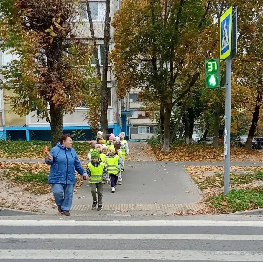Сегодня наши любознательные дошколята из группы «Одуванчики» вместе со своим воспитател...