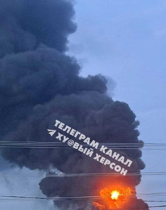 ⚡️С 12 по 13 июня армия России наносила удары по мостам, складам и штабам от Одессы до ...