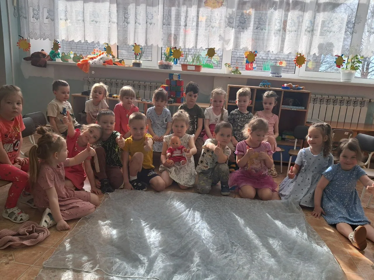 ️🧊Осторожно, ТОНКИЙ ЛЁД! 🧊❄️

В средних, старших и подготовительных группах прошли очень важные и 
