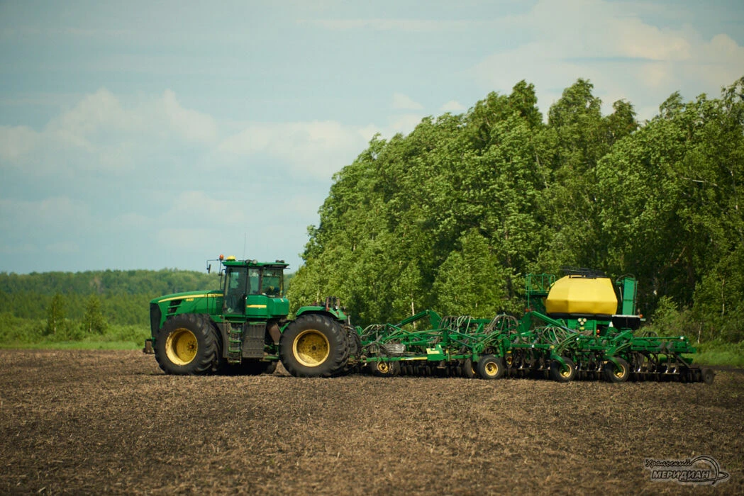 🚜В Свердловской области началась уборка озимой пшеницы. Несмотря на сложные погодные у...