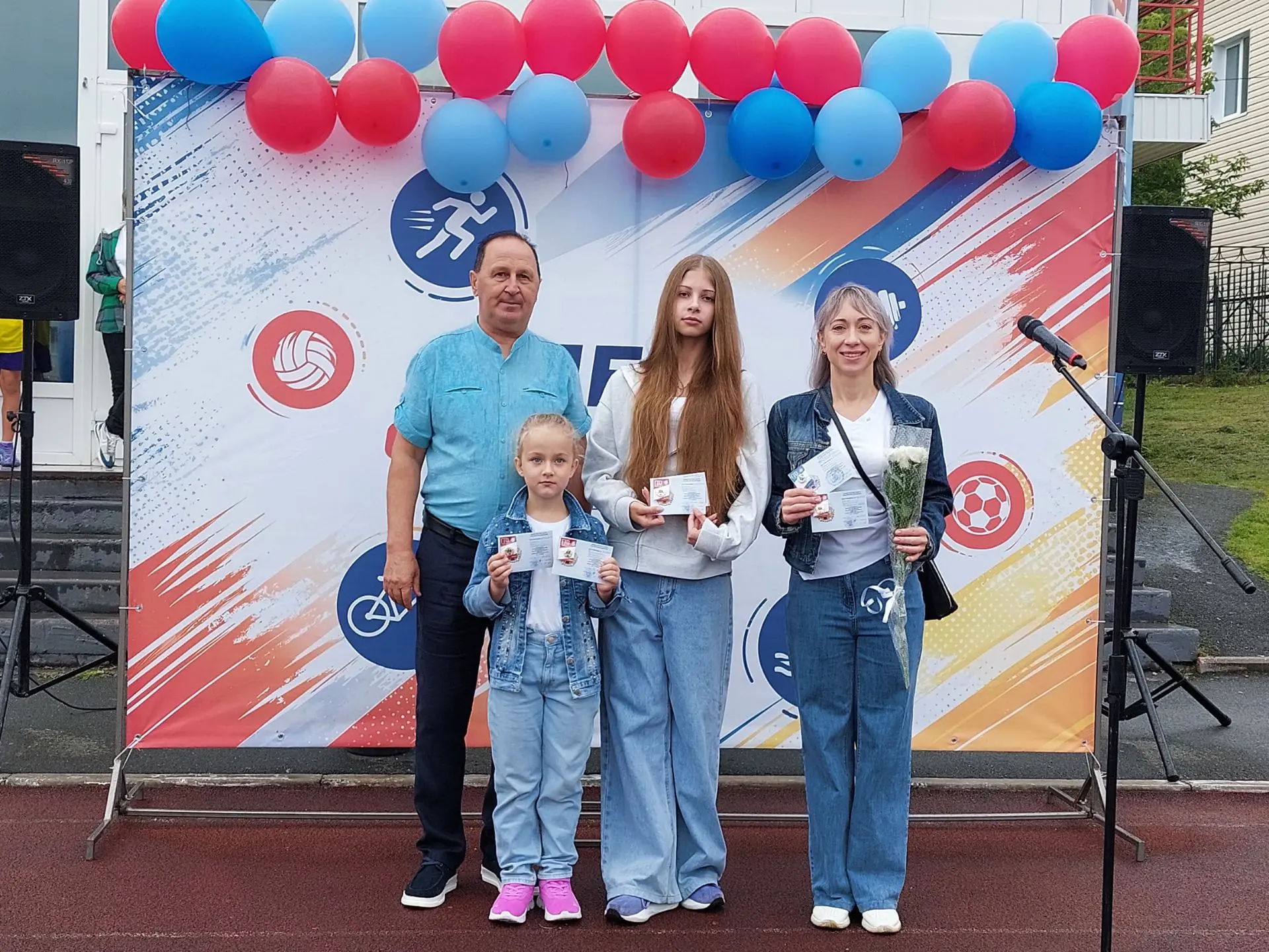 На стадионе с. Викулово состоялось торжестаенное открытие ежегодного фестиваля спорта «СИЛА РОССИИ»,