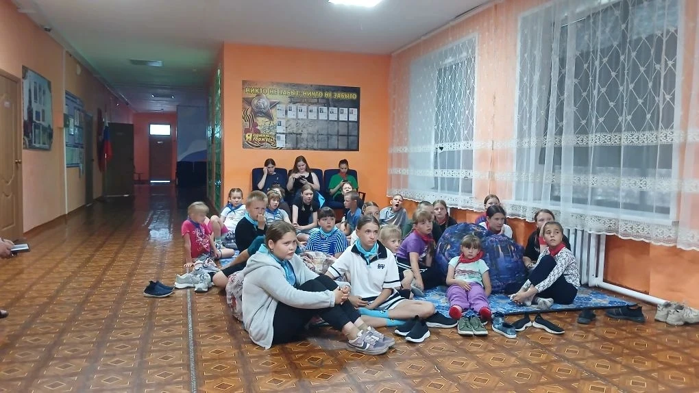 🌿 На связи снова лагерь «Степные Робинзоны»! 🌿
Сегодняшний день был не менее насыщенным — столько 