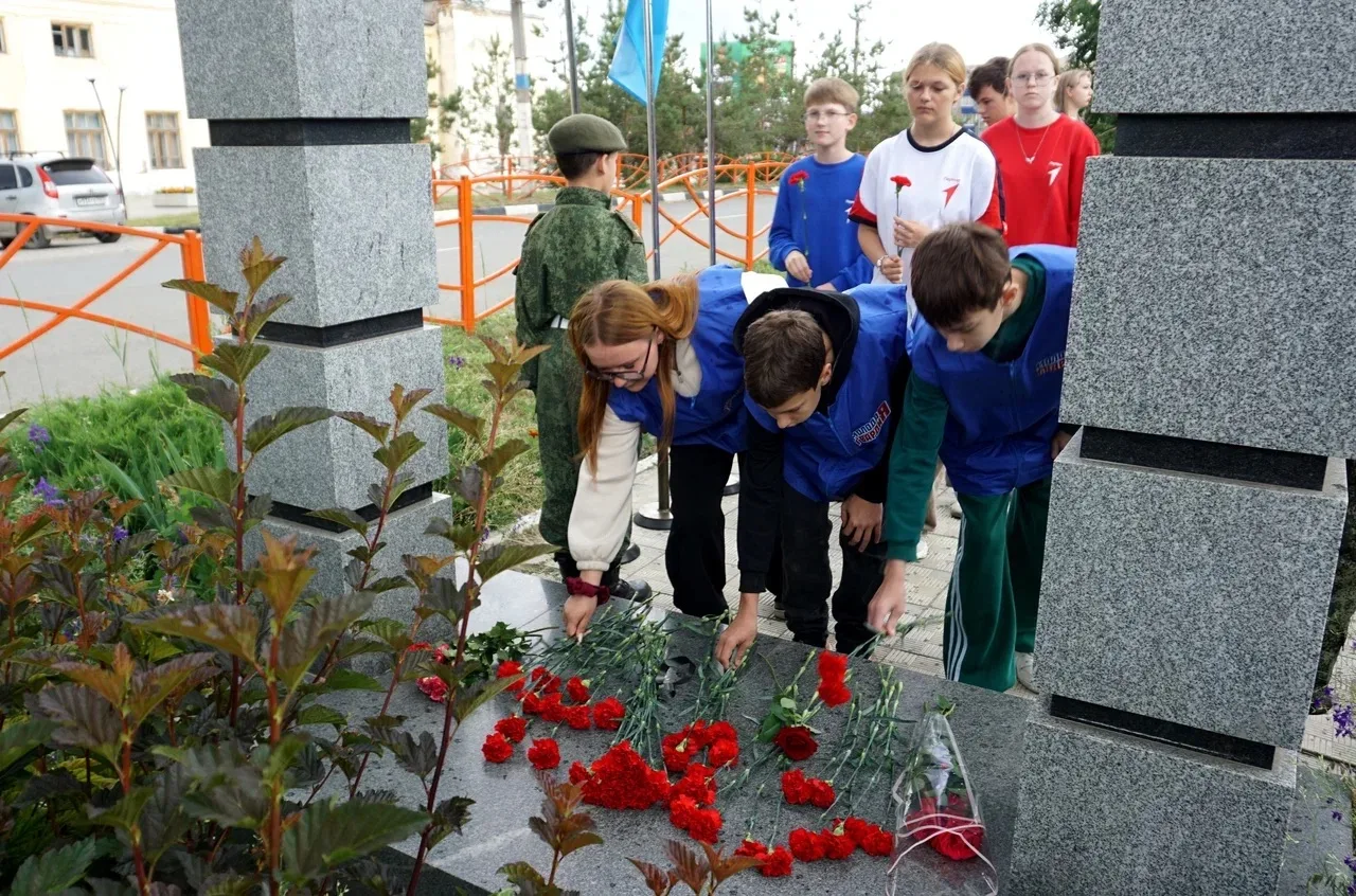 🕯 День памяти и скорби: 85 лет с начала Великой Отечественной войны

22 июня 1941 года началась сам