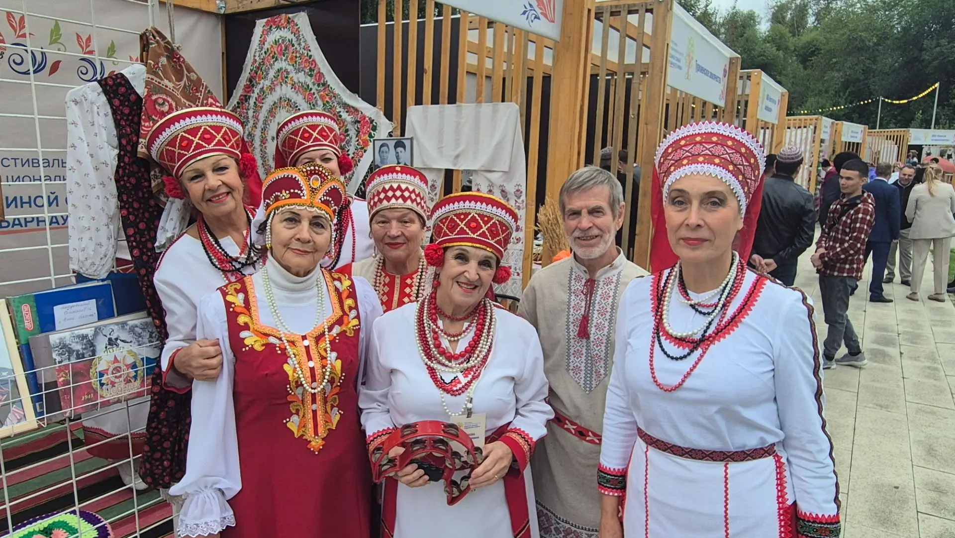 Барнаул встречает 296-летие в Год единства народов России