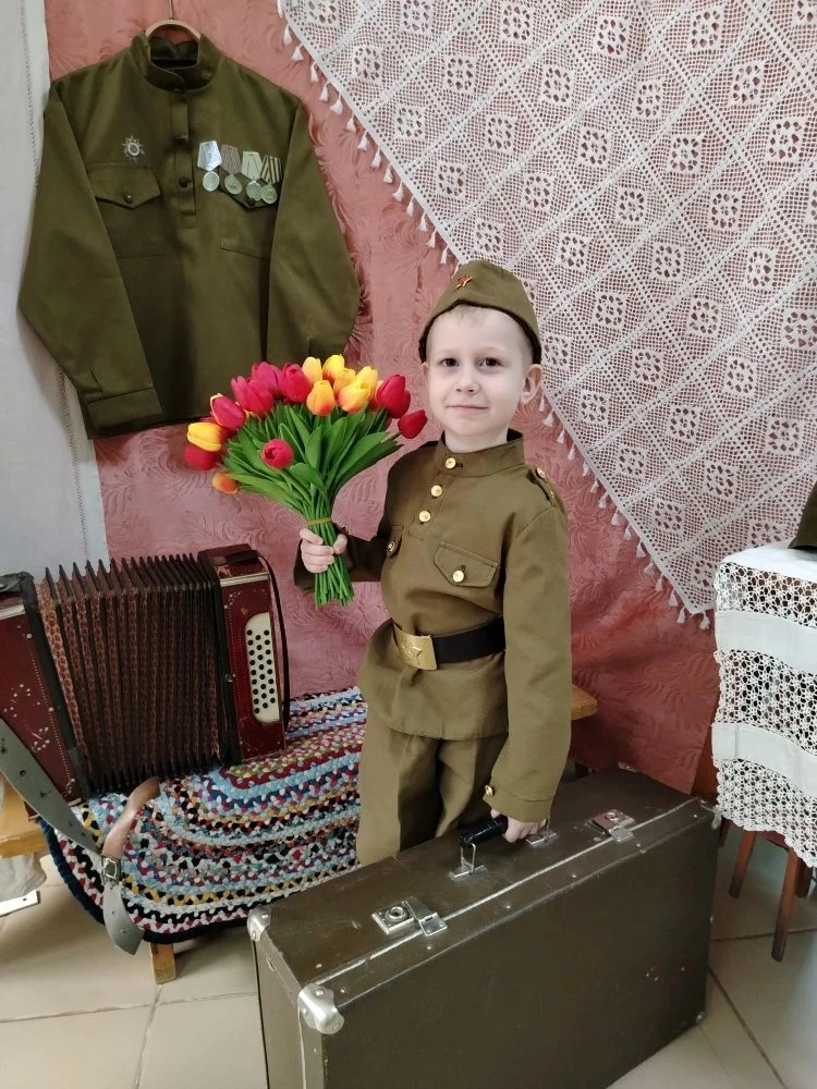 Если у вас ещё нет фотографии из нашей фотозоны, то сегодня у вас последняя возможность...