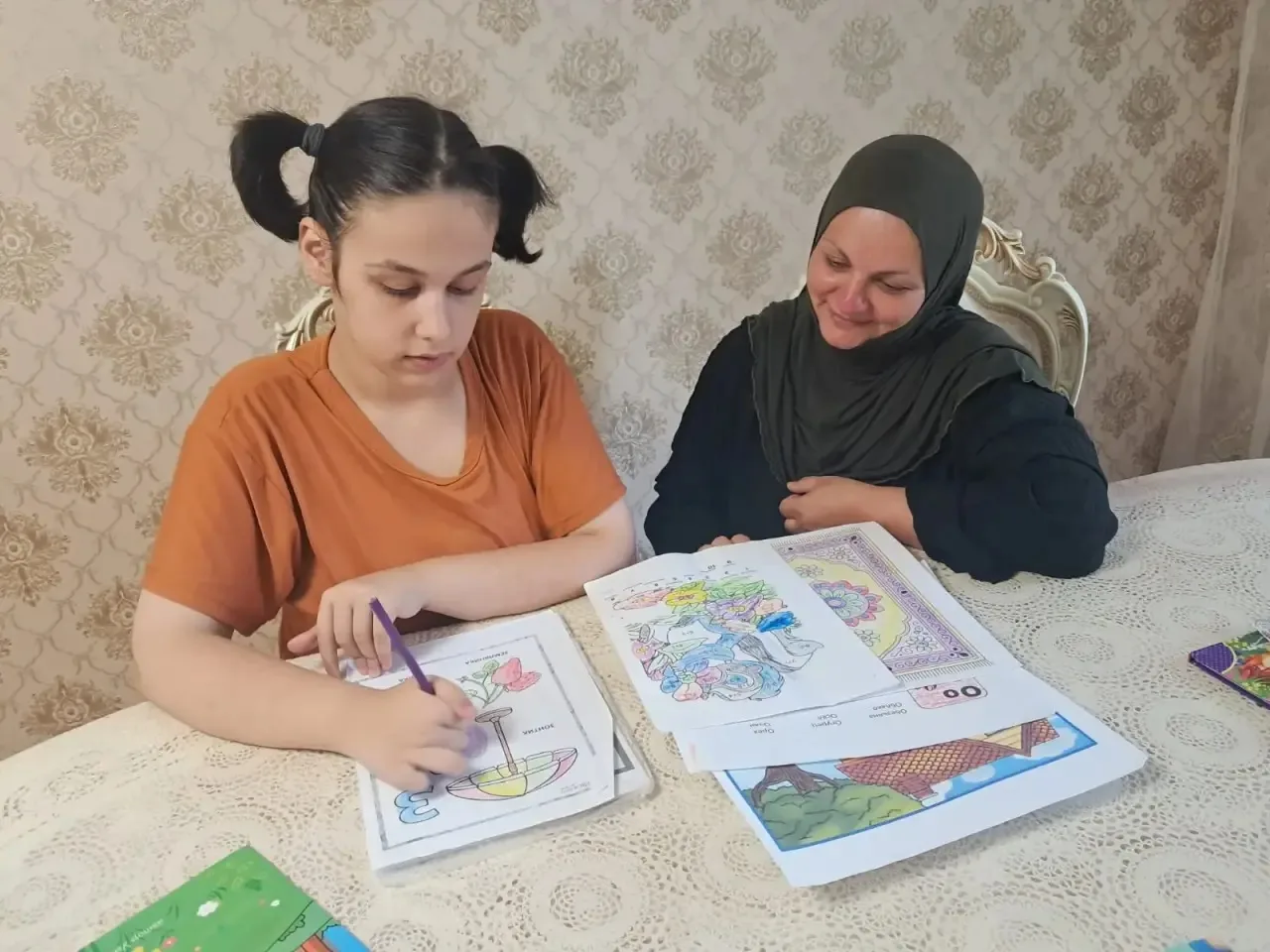 «Творим вместе»: творческое развитие наших подопечных 🎨