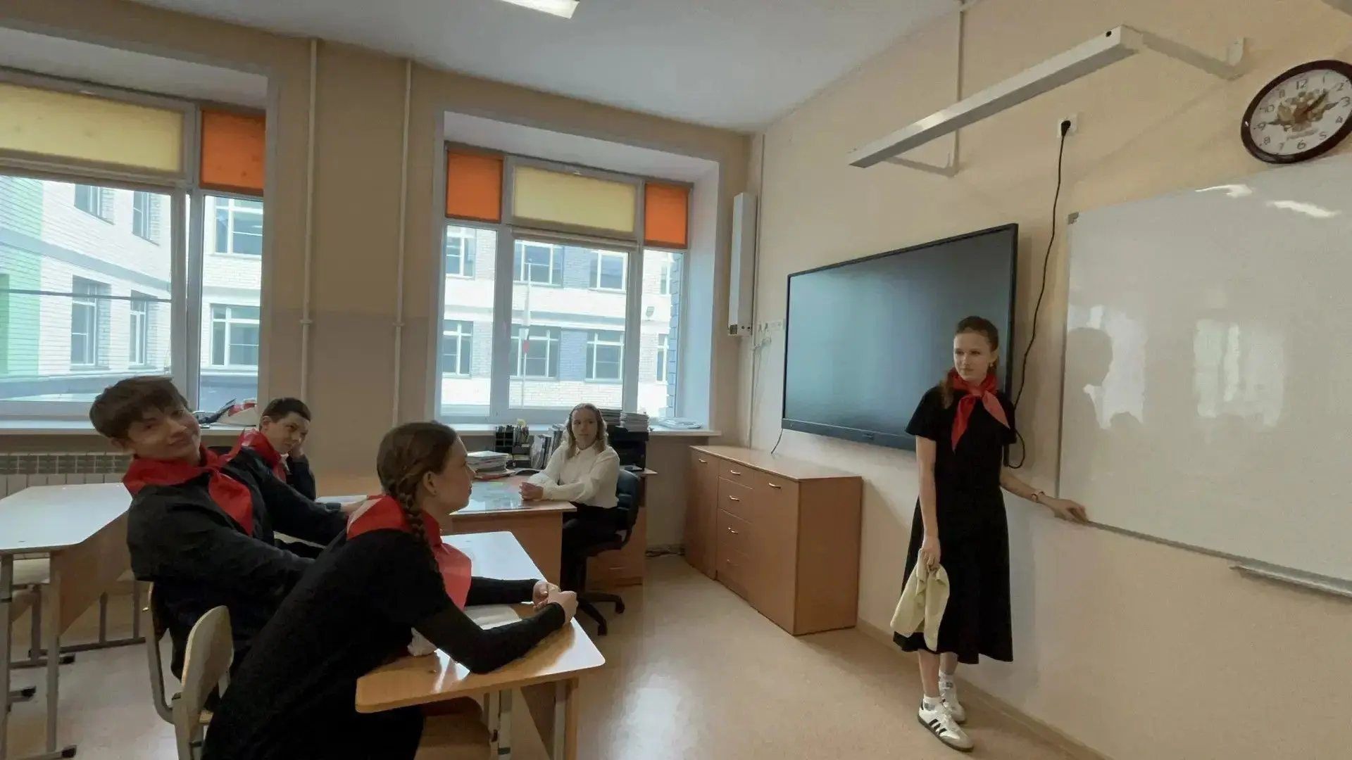 Весенняя неделя психологии ⁣ Школьные психологи Павленко Г. А. и Ковригина Е.В. организовали проведе