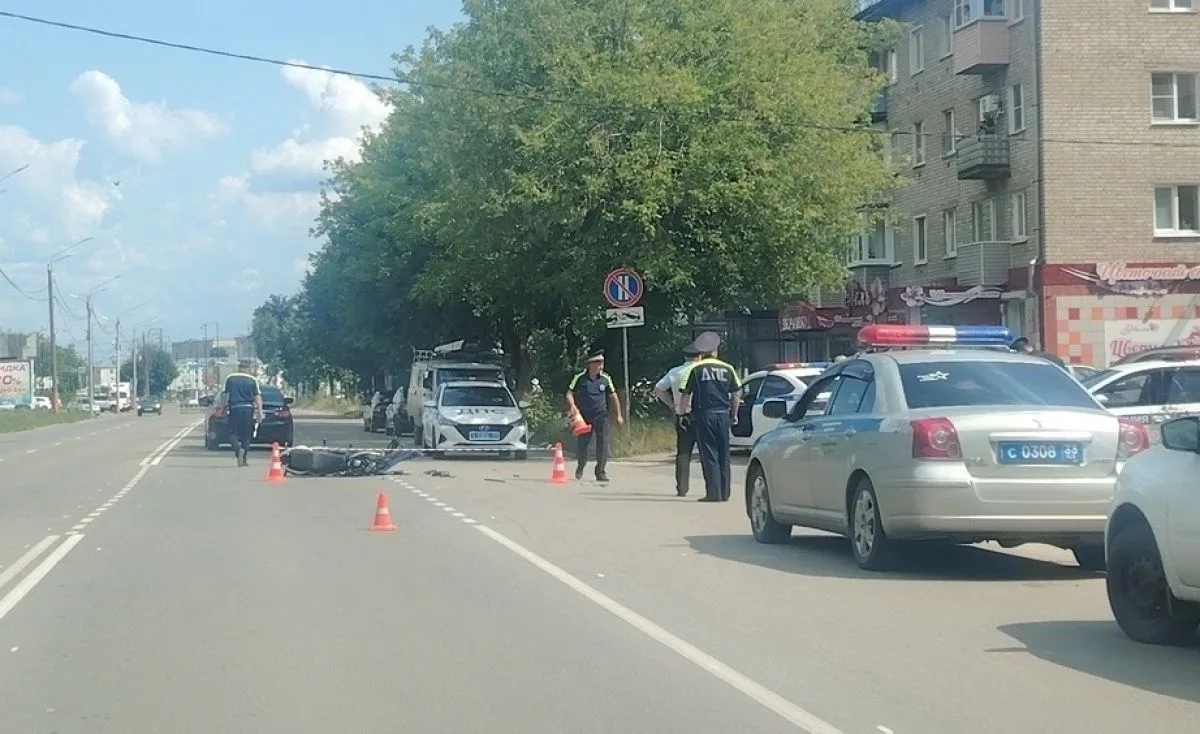 Мотоциклист погиб после столкновения в Муроме.

Авария произошла 28 июля около 12:45 на Т-образном п
