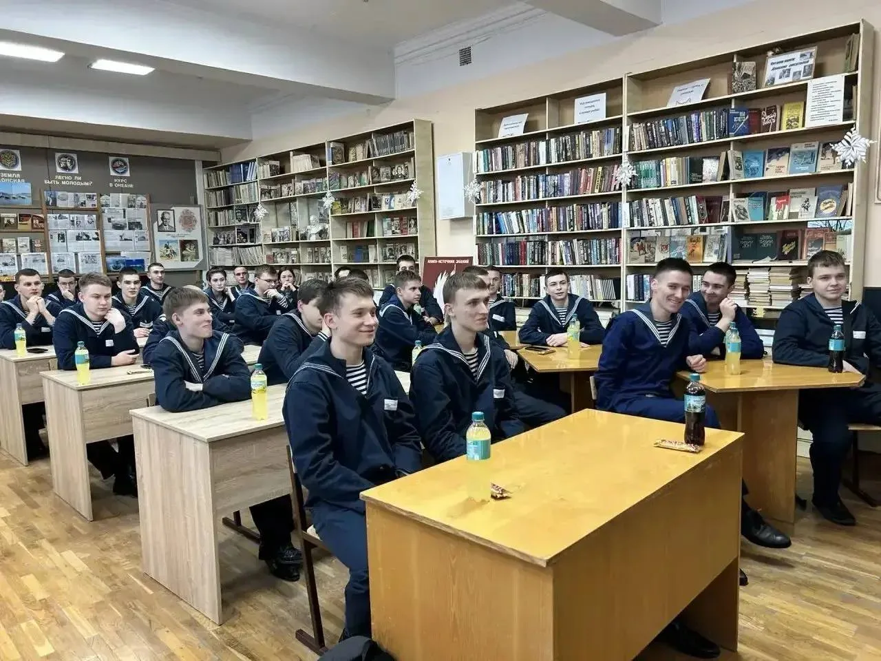 📅 Новости Морского колледжа ИВТ им. Г.Я. Седова   В пятницу, 16 января 2026 года, в библиотеке нашег