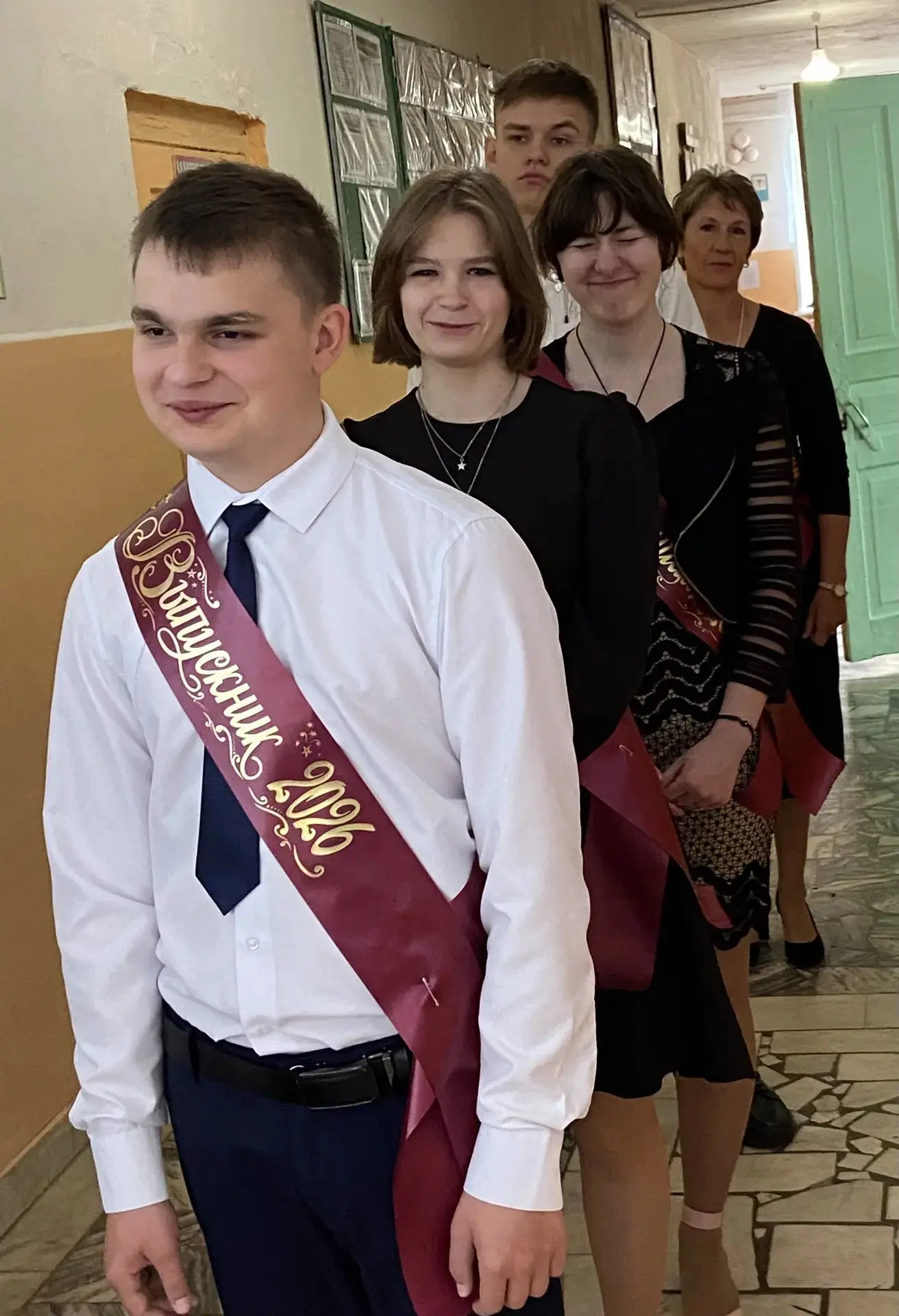 Сегодня в нашей школе прозвучал последний звонок для выпускников 2026 года! Этот день н...
