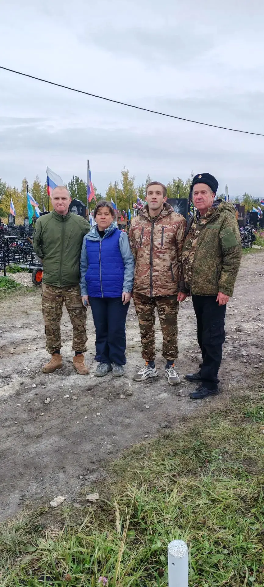 Память в делах: на Аллее Славы в Ульяновске провели благоустройство мест захоронения ге...