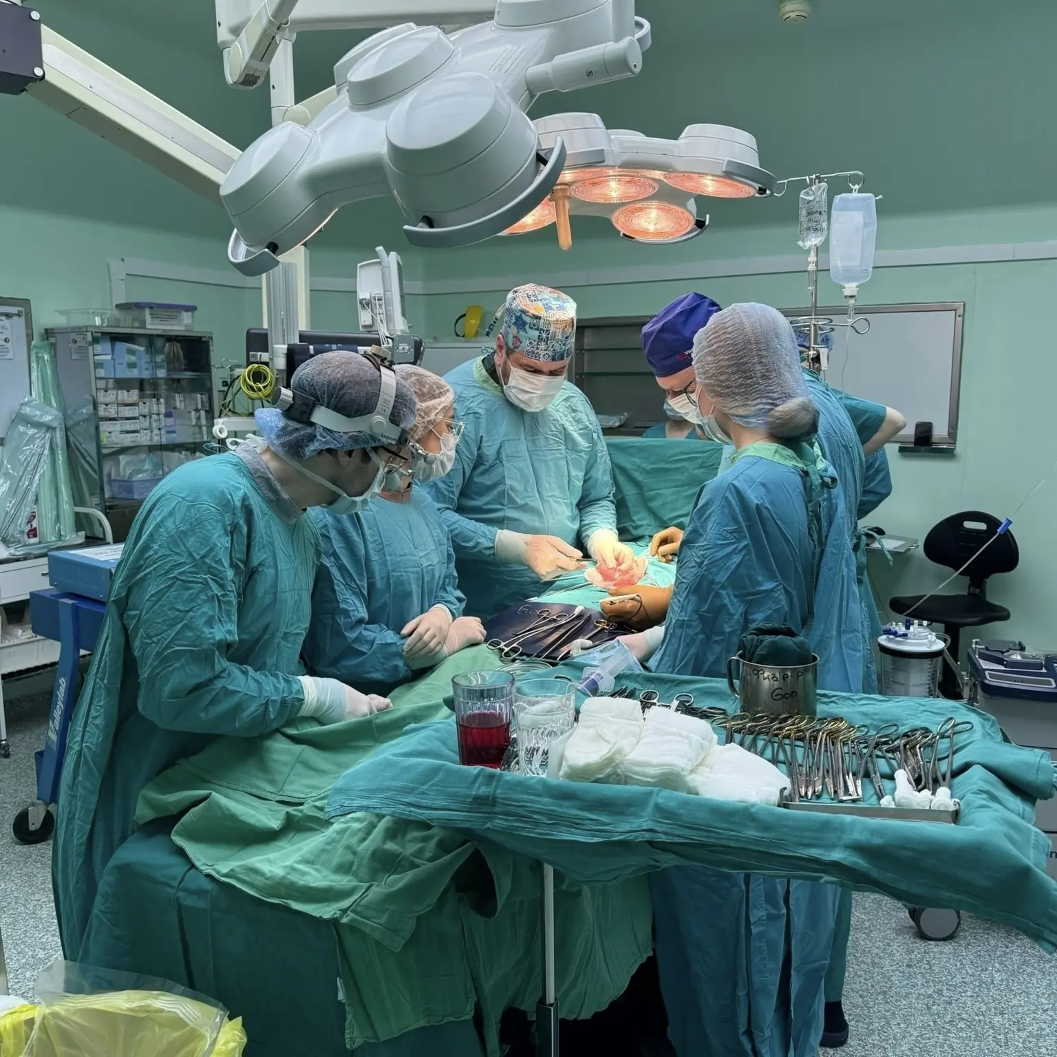 🏥👩‍⚕️С Днем медицинского работника!

Сегодня тысячи врачей, санитаров, лаборантов, медсестер и мед