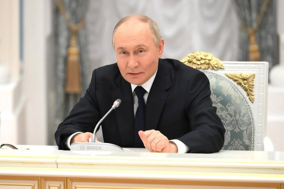 Владимиру Путину сегодня исполняется 74 года.