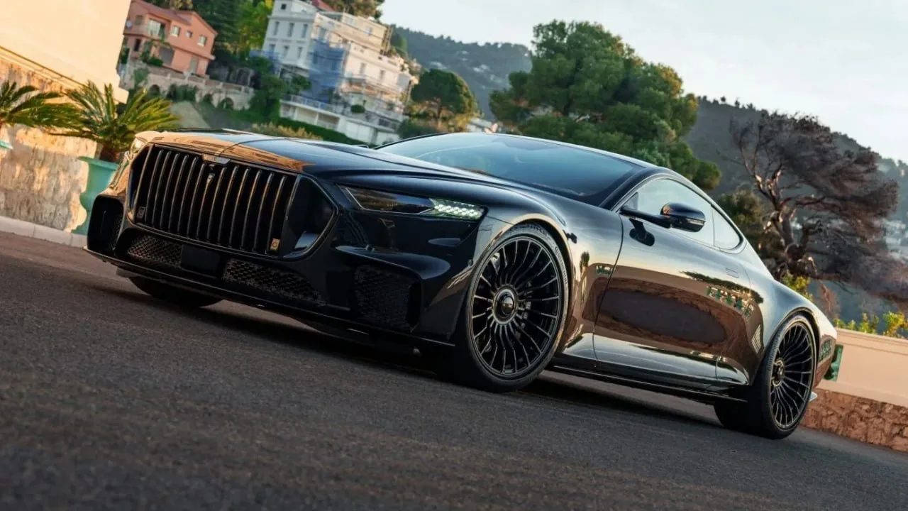 Brabus показала 1000-сильный гиперкар Bodo на базе Aston Martin Vanquish.    У авто кастомный карбон