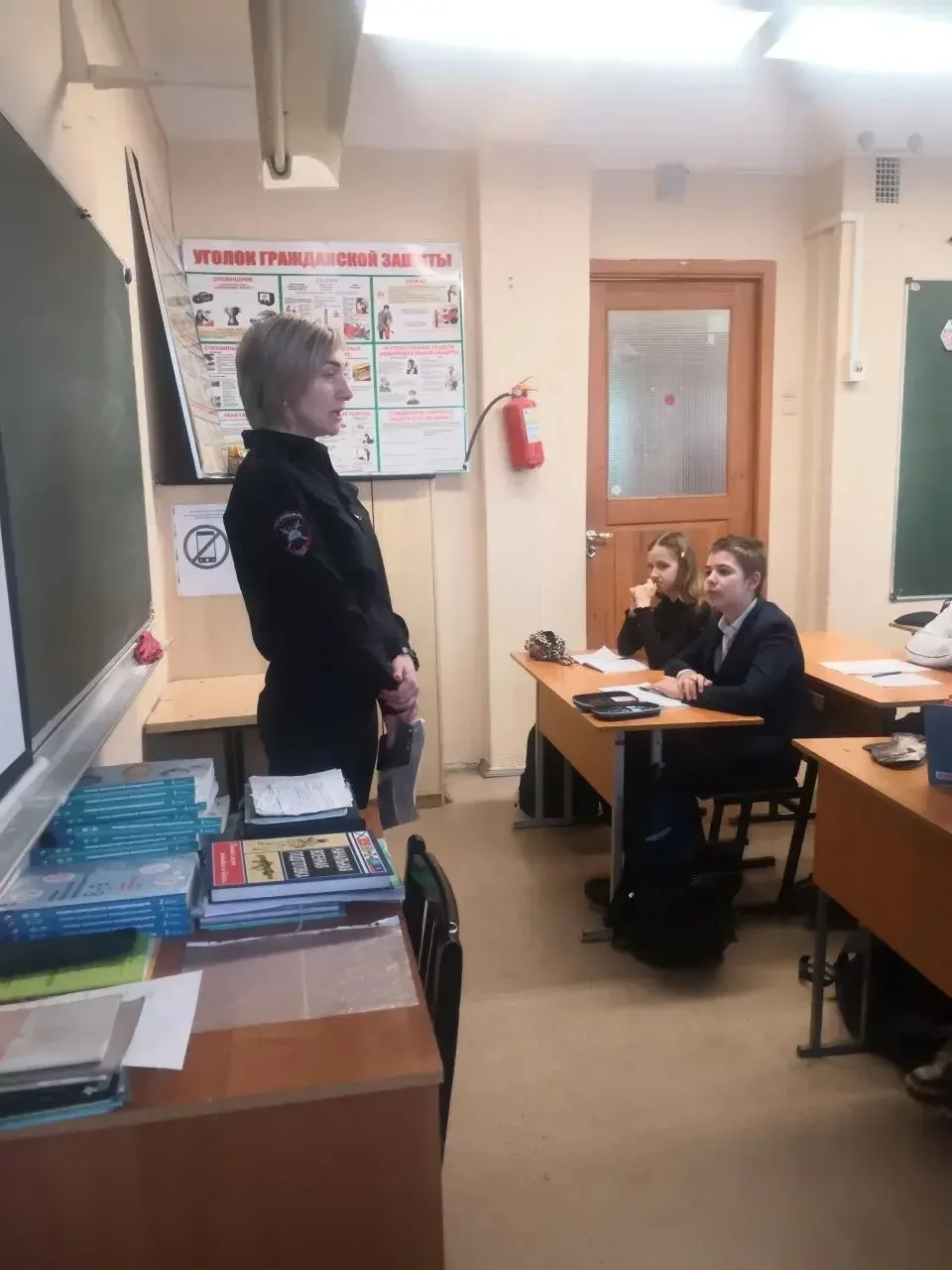 🚦🛴 Безопасность на дороге – наш приоритет!  Вчера, 22 апреля, в нашей школе прошел насыщенный день, 